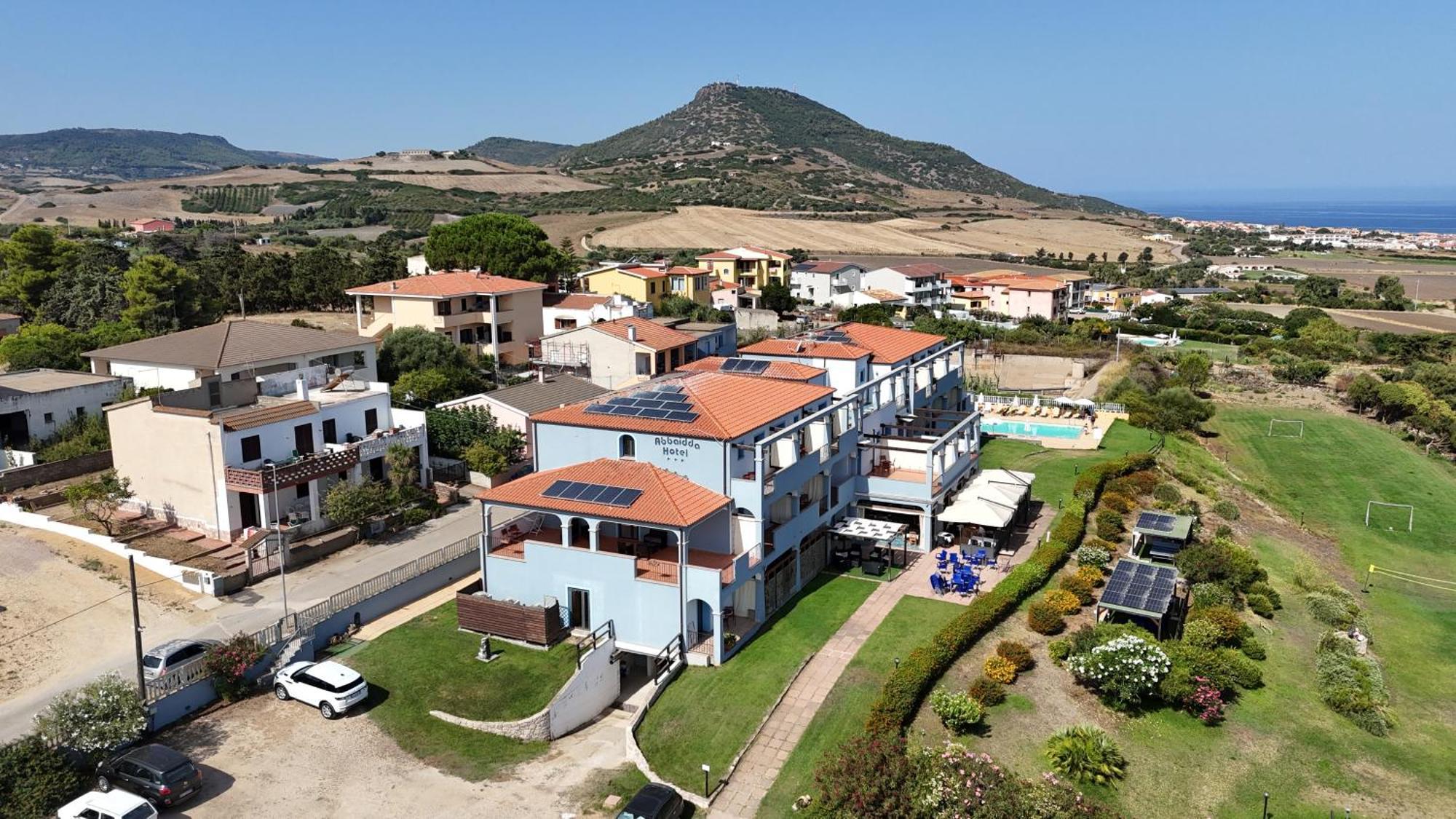Abbaidda Hotel Valledoria  Exteriör bild